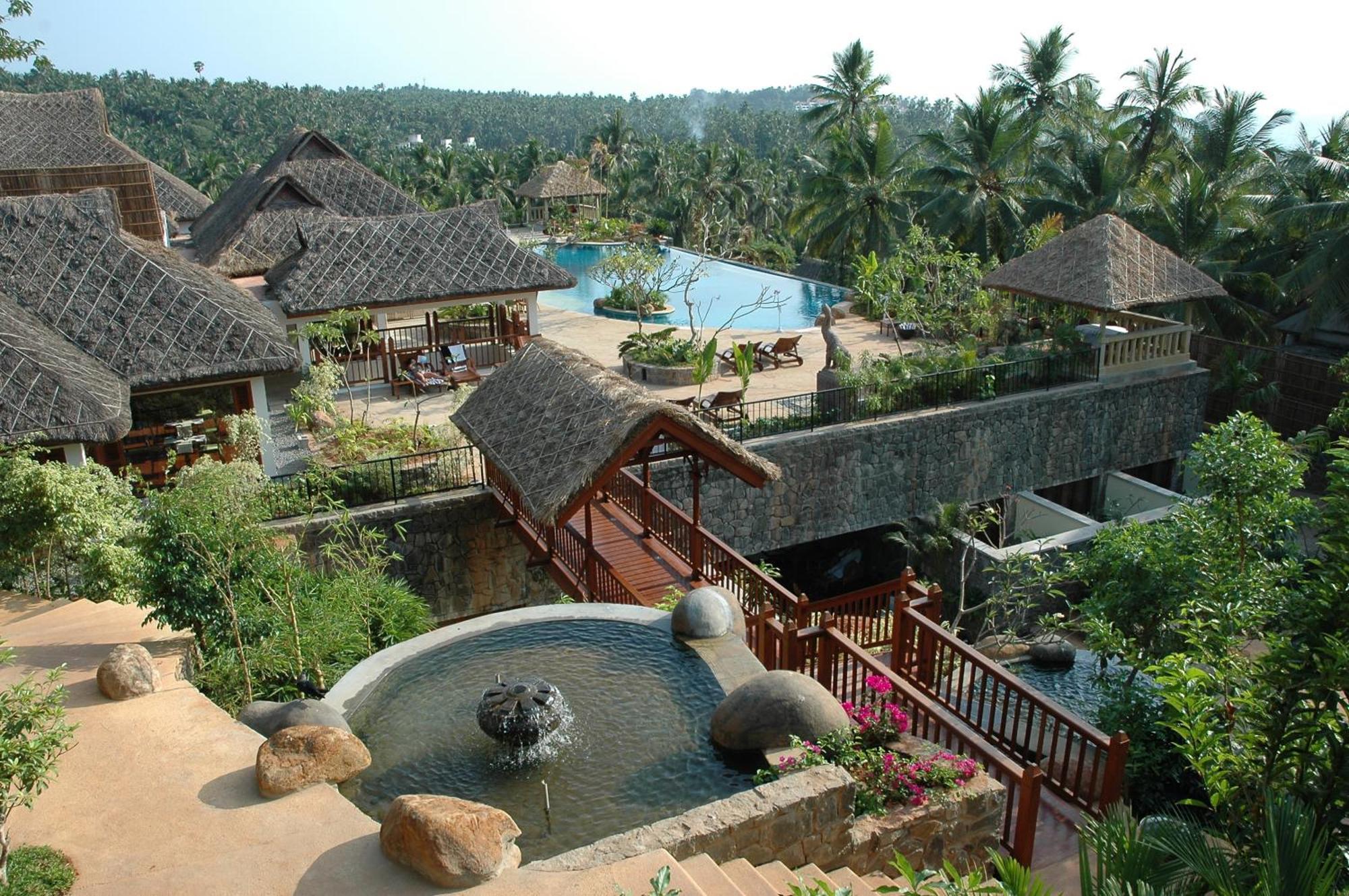Taj Green Cove Resort And Spa Ковалам Экстерьер фото