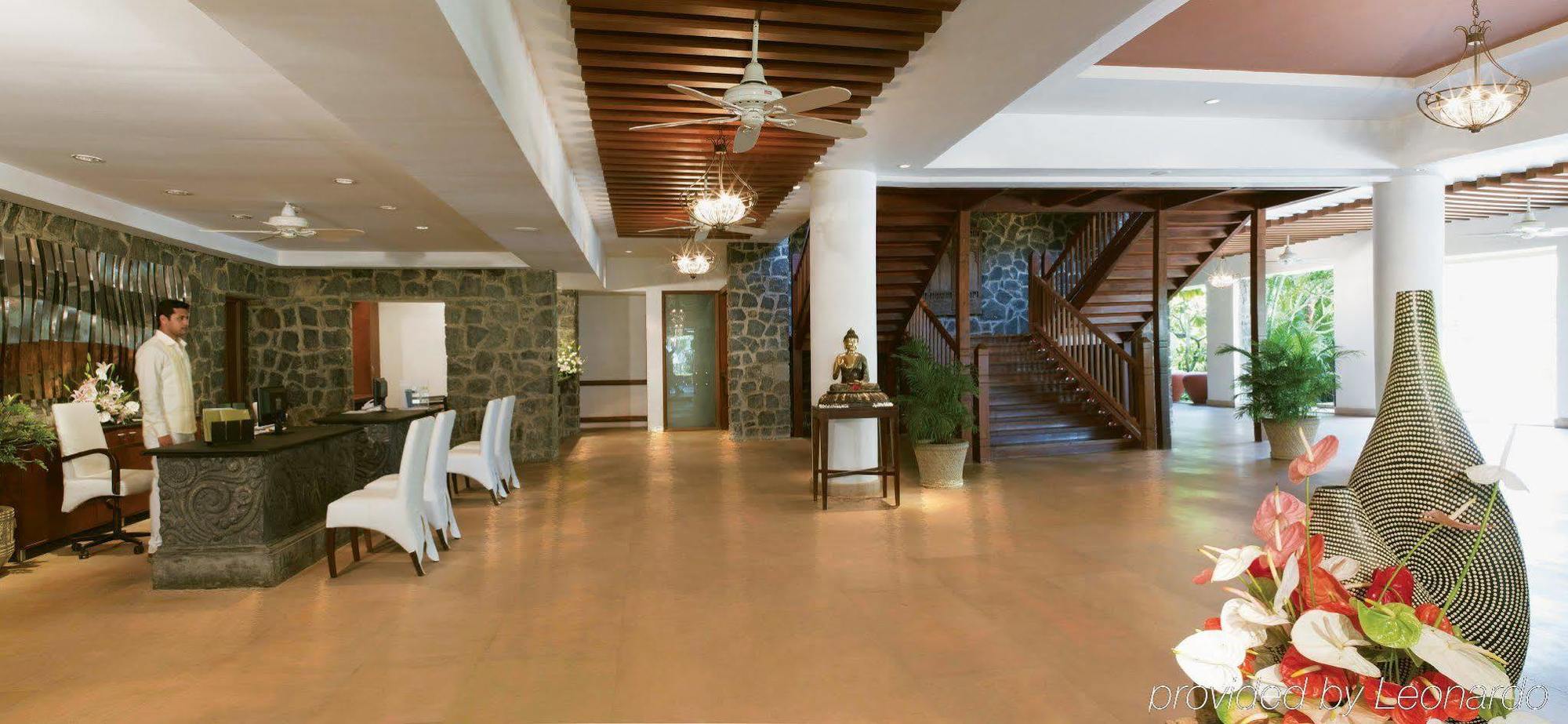 Taj Green Cove Resort And Spa Ковалам Экстерьер фото