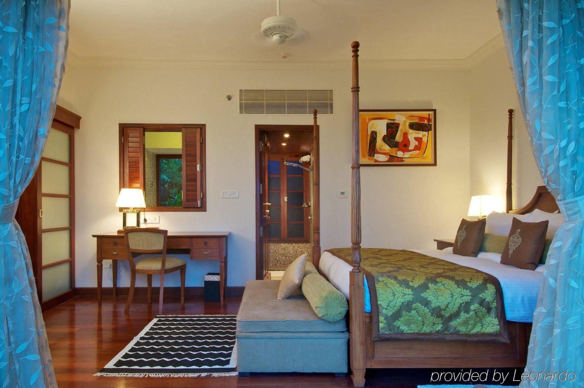 Taj Green Cove Resort And Spa Ковалам Номер фото