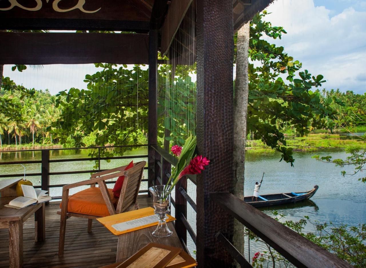 Taj Green Cove Resort And Spa Ковалам Экстерьер фото